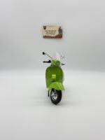 Yeşil Vespa PX125 1:10 Ölçek Diecast Model Scooter | Işıklı Sesli - Görsel 8