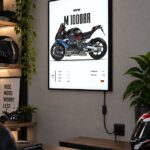BMW M 1000 RR 2023 Işıklı Moto LightBox – 30x40 cm