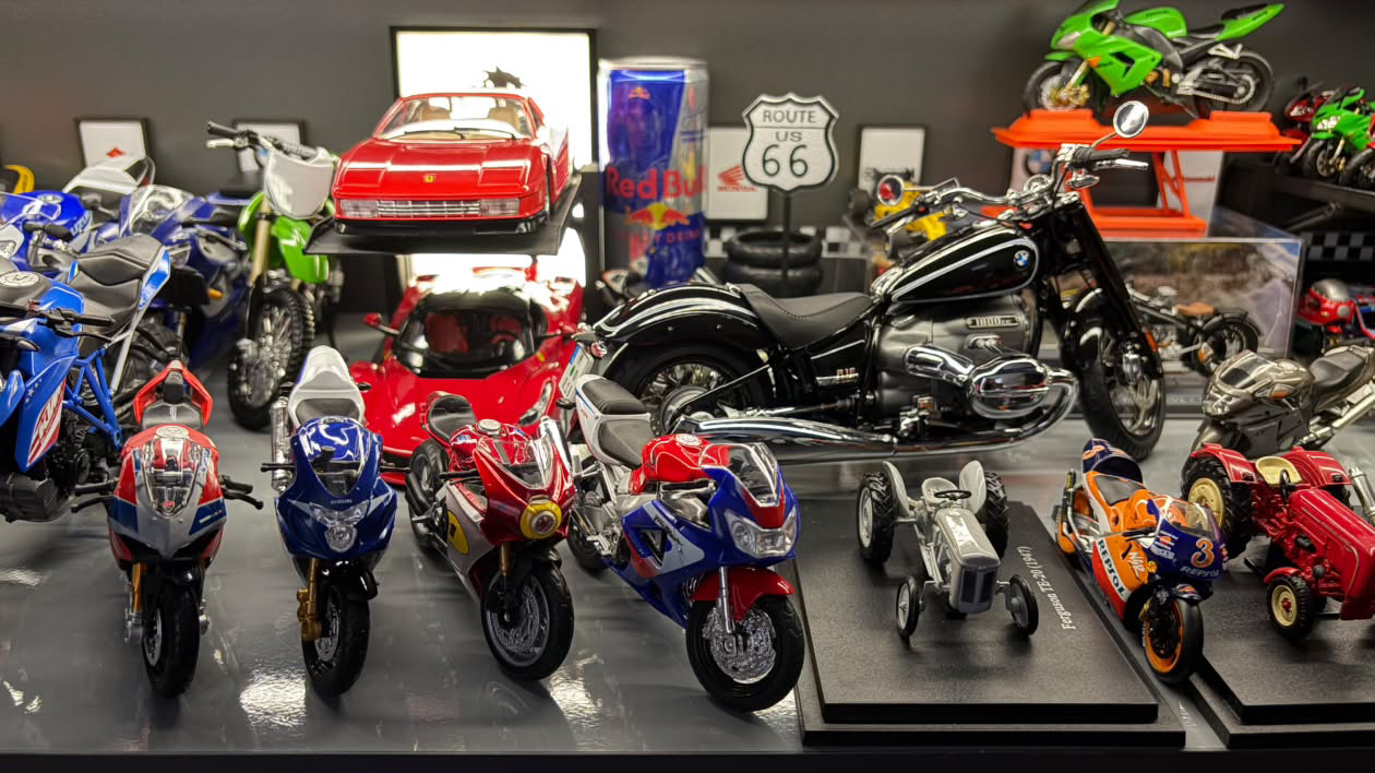 Etka Moto Garage koleksiyonundan diecast motosiklet maketleri
