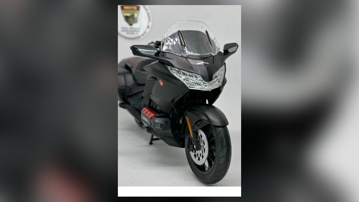 Honda Goldwing maket 1:12 ölçek DCT Welly diecast touring model
