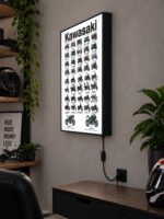 Kawasaki Model Koleksiyonu Işıklı Moto LightBox – 30x40 cm - görsel 2