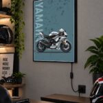 Yamaha YZF-R1 Gümüş Işıklı Moto LightBox – 30x40 cm
